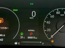 https://riyasewana.com/uploads/honda-vezel-z-29115715676.jpg