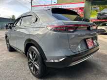 https://riyasewana.com/uploads/honda-vezel-z-29153339635.jpg