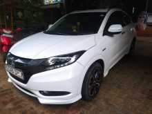 https://riyasewana.com/uploads/honda-vezel-z-29161227773.jpg
