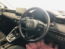 https://riyasewana.com/uploads/honda-vezel-z-2917430624763.jpg