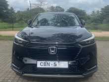 https://riyasewana.com/uploads/honda-vezel-z-29211414103.jpg