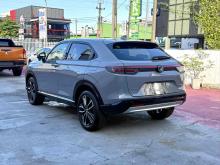 https://riyasewana.com/uploads/honda-vezel-z-2923254724203.jpg