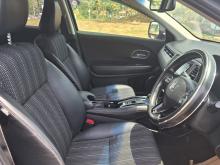 https://riyasewana.com/uploads/honda-vezel-z-29453517505.jpg