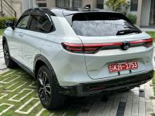 https://riyasewana.com/uploads/honda-vezel-z-298530917986.jpg