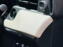 https://riyasewana.com/uploads/honda-vezel-z-3014214917766.jpg