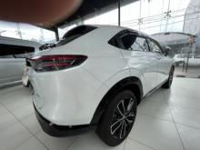 https://riyasewana.com/uploads/honda-vezel-z-3014275817755.jpg