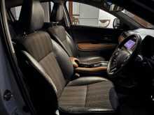 https://riyasewana.com/uploads/honda-vezel-z-30143123464.jpg