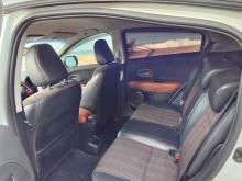 https://riyasewana.com/uploads/honda-vezel-z-3018190524392.jpg