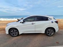 https://riyasewana.com/uploads/honda-vezel-z-3018190524883.jpg