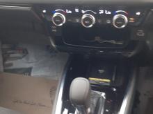 https://riyasewana.com/uploads/honda-vezel-z-3018492817783.jpg
