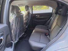 https://riyasewana.com/uploads/honda-vezel-z-302016586906.jpg