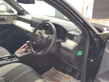 https://riyasewana.com/uploads/honda-vezel-z-30917206654.jpg
