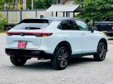 https://riyasewana.com/uploads/honda-vezel-z-310160624543.jpg