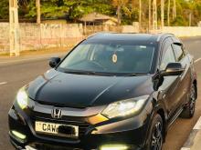 Honda VEZEL Z 2015 SUV