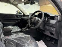 https://riyasewana.com/uploads/honda-vezel-z-311131346904.jpg