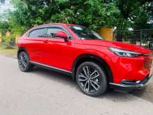 https://riyasewana.com/uploads/honda-vezel-z-311514174452.jpg