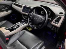 https://riyasewana.com/uploads/honda-vezel-z-3116542322323.jpg
