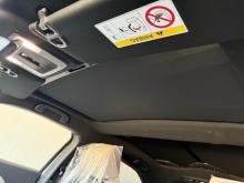 https://riyasewana.com/uploads/honda-vezel-z-3116574817985.jpg