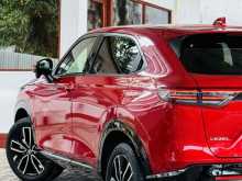 https://riyasewana.com/uploads/honda-vezel-z-3117341522932.jpg