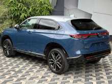 https://riyasewana.com/uploads/honda-vezel-z-3120143722483.jpg