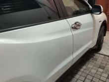 https://riyasewana.com/uploads/honda-vezel-z-31455356532.jpg