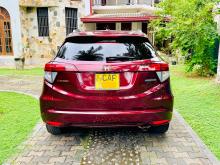 https://riyasewana.com/uploads/honda-vezel-z-316220617802.jpg