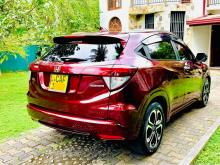 https://riyasewana.com/uploads/honda-vezel-z-316221017186.jpg