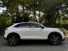 https://riyasewana.com/uploads/honda-vezel-z-31734204242.jpg