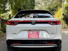 https://riyasewana.com/uploads/honda-vezel-z-31734204863.jpg