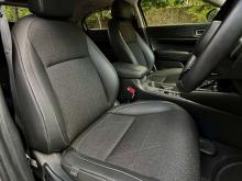 https://riyasewana.com/uploads/honda-vezel-z-31736406105.jpg