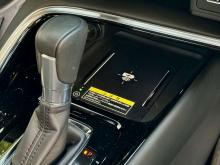 https://riyasewana.com/uploads/honda-vezel-z-31736406276.jpg