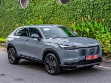 https://riyasewana.com/uploads/honda-vezel-z-317562524573.jpg