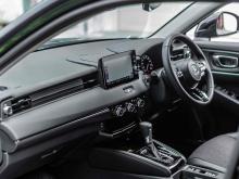 https://riyasewana.com/uploads/honda-vezel-z-318042024343.jpg