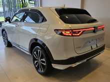 https://riyasewana.com/uploads/honda-vezel-z-3181323852.jpg