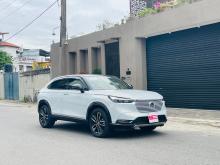 https://riyasewana.com/uploads/honda-vezel-z-318251617376.jpg