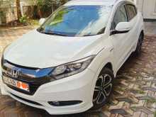 https://riyasewana.com/uploads/honda-vezel-z-3604154712.jpg