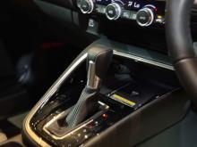 https://riyasewana.com/uploads/honda-vezel-z-36405417906.jpg