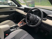 https://riyasewana.com/uploads/honda-vezel-z-37424110135.jpg