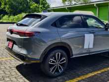 https://riyasewana.com/uploads/honda-vezel-z-4105159364.jpg