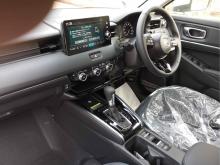 https://riyasewana.com/uploads/honda-vezel-z-411190924691.jpg
