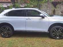 https://riyasewana.com/uploads/honda-vezel-z-41129444793.jpg