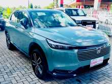 https://riyasewana.com/uploads/honda-vezel-z-4122110722.jpg