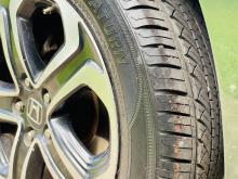 https://riyasewana.com/uploads/honda-vezel-z-414292117436.jpg