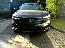 https://riyasewana.com/uploads/honda-vezel-z-416311510166.jpg