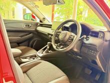 https://riyasewana.com/uploads/honda-vezel-z-419061824922.jpg