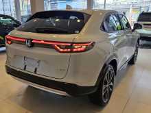 https://riyasewana.com/uploads/honda-vezel-z-4190625252.jpg