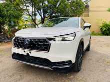 Honda Vezel Z 2024 SUV