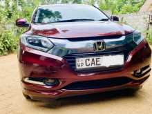 https://riyasewana.com/uploads/honda-vezel-z-4194944515.jpg