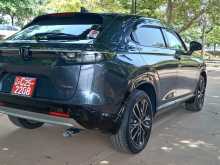 https://riyasewana.com/uploads/honda-vezel-z-4200332883.jpg