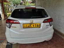 https://riyasewana.com/uploads/honda-vezel-z-51132206914.jpg